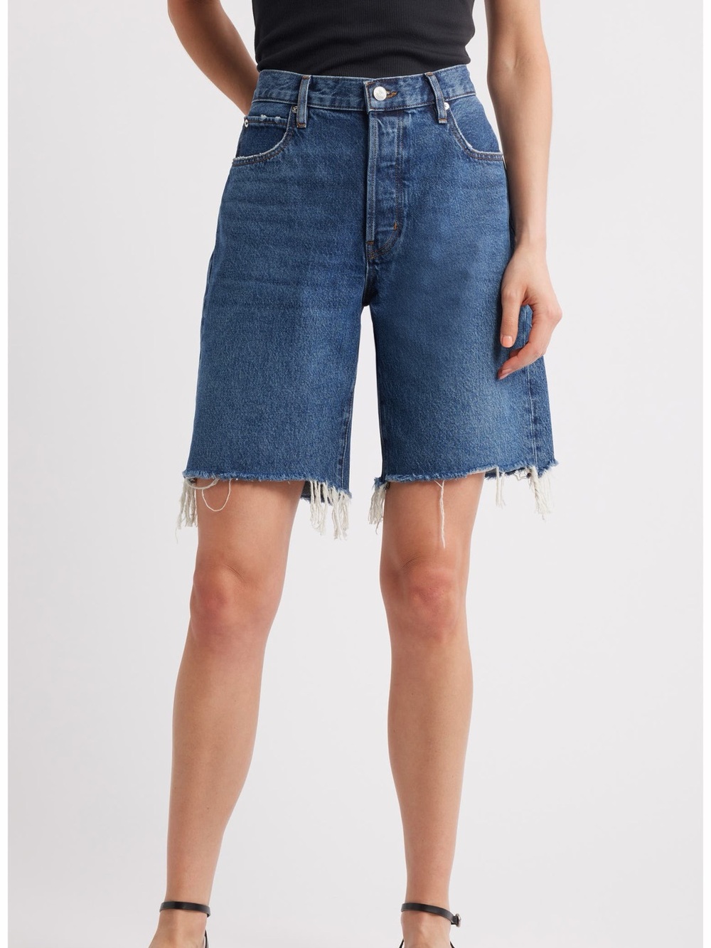 Frame - The Leisure Raw Hem Denim
Shorts